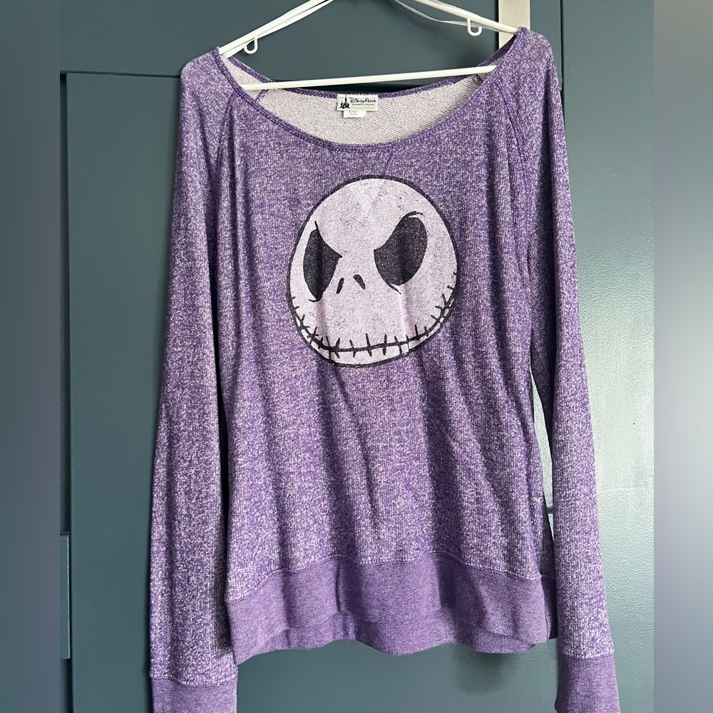 Disney parks nightmare before Christmas sweatshirt. XL